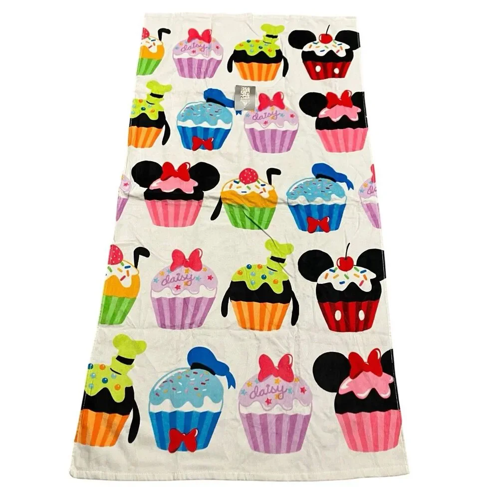 Disney Cupcake Beach Towel Bath Towel One Size 29x59 Mickey Minnie Daisy NWT